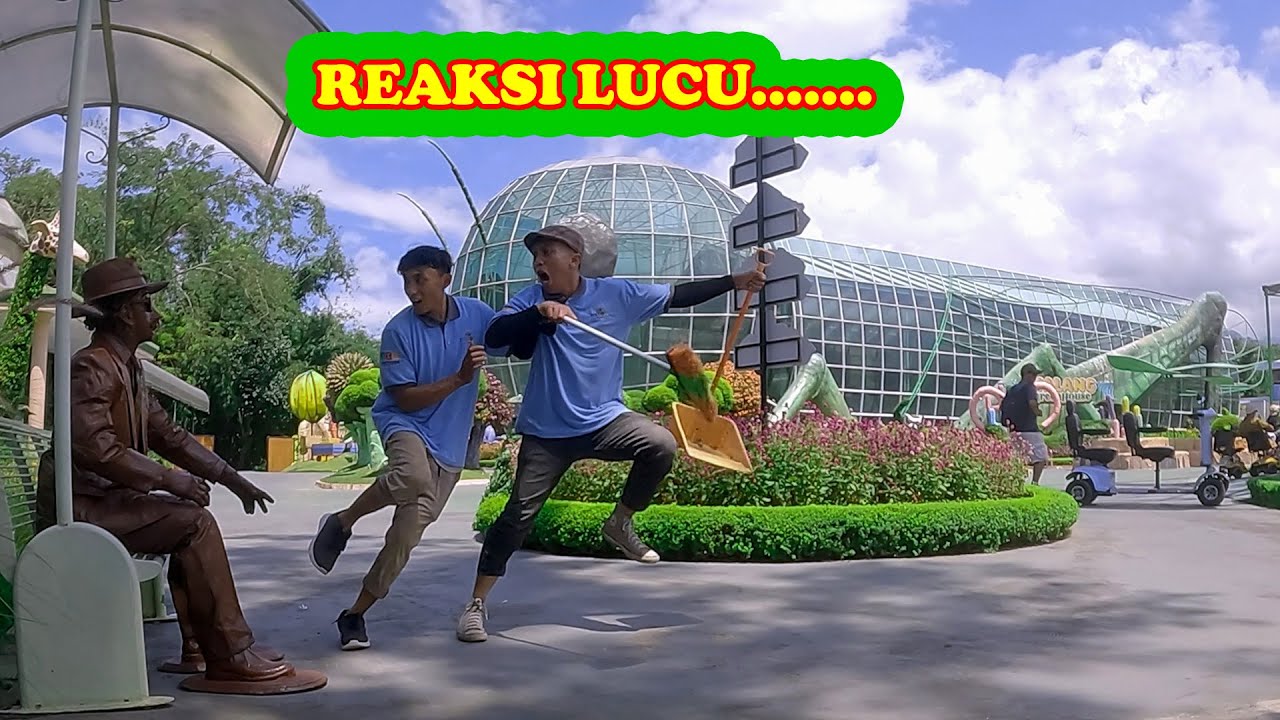 2 Petugas Kebersihan Lari Kocar-Kacir, Living Statue Prank, Human Statue Prank