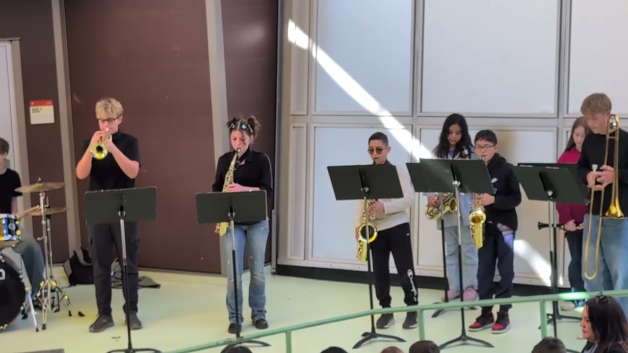 Sing, Sing, Sing. RSA middle school band under the direction of Jennifer Bellusci.
