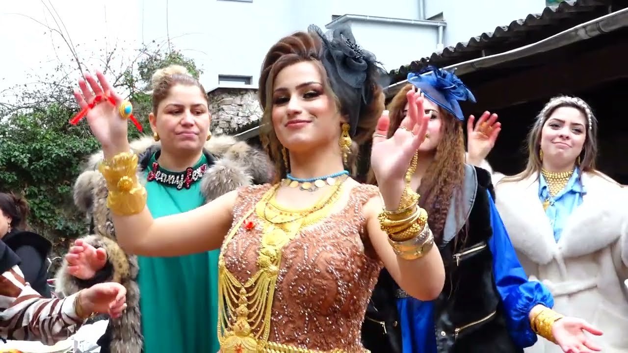 Acaret & Medine Hamam ve Paçalar FULL 2023 Köln