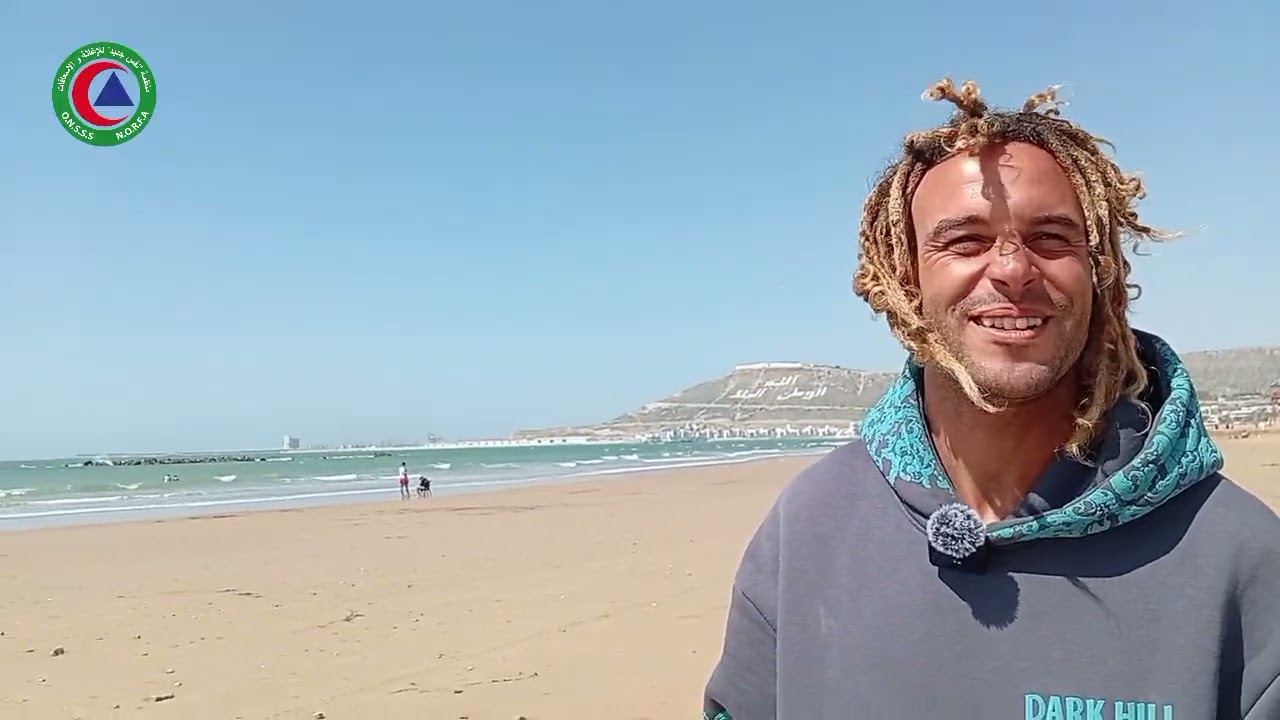 ربورتاج حول كيف ننظر للاسعافات الأولية مع بعض المصطافين في شاطئ #أكادير #الاسعافات