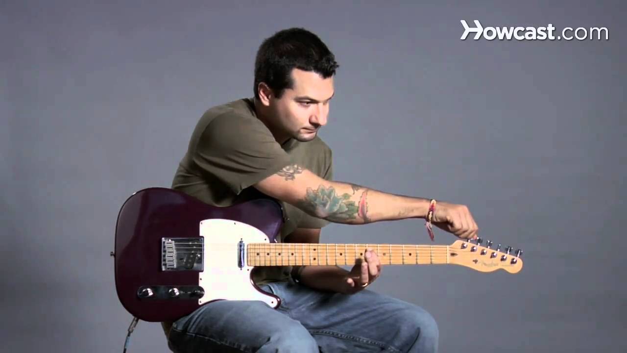 How to Tune a Guitar to E Flat | Guitar Lessons