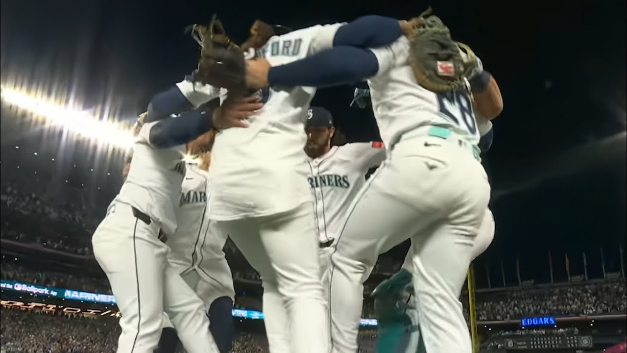 Andres Munoz Closes Game 2 vs Tigers as Mariners Win Their First Home Playoff Game in 24 Years!