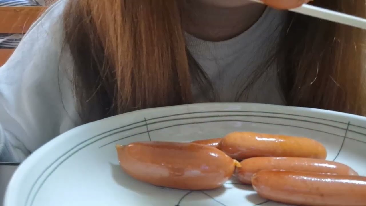 【ASMR咀嚼音】色々なウインナーを食べる音