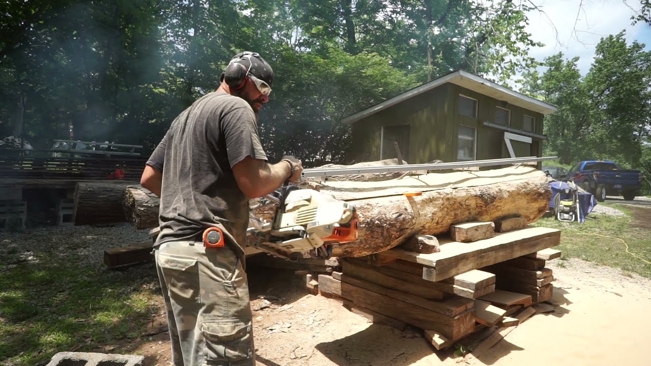 ATV Logging+Chainsaw milling Hickory