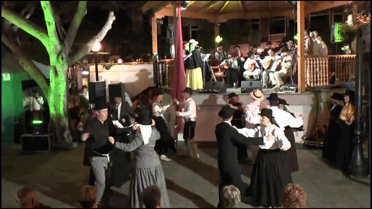 ESC. DE FOLKLORE DE STA. BRIGIDA. CON 