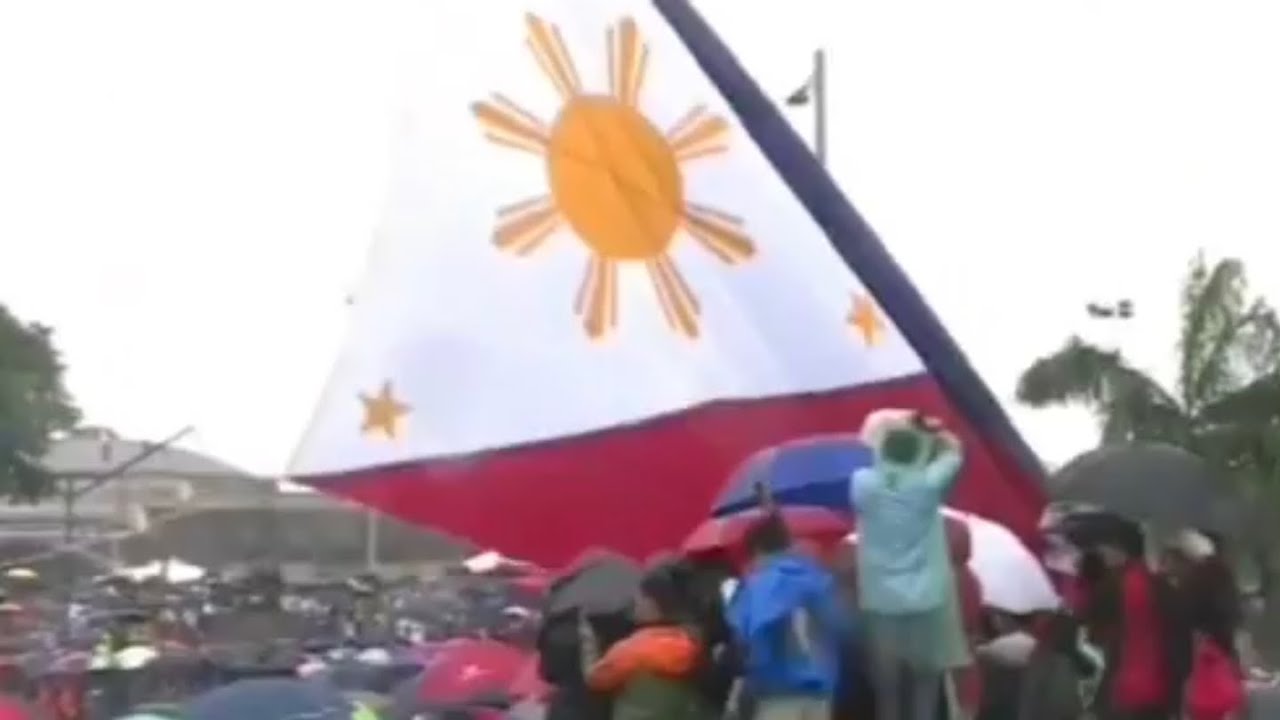 Flag raising ceremony Independence day 2018 at Rizal Park (credits to the rightful owner)