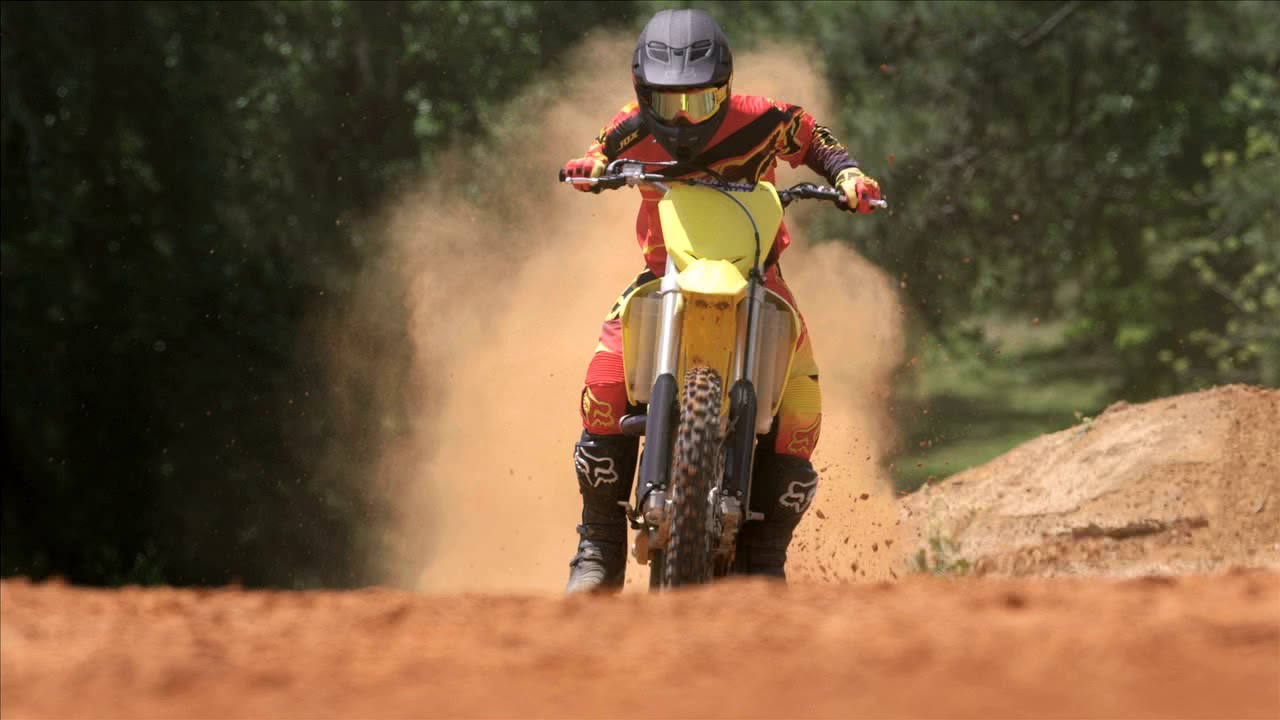 2015 RM-Z450 Official promotion video