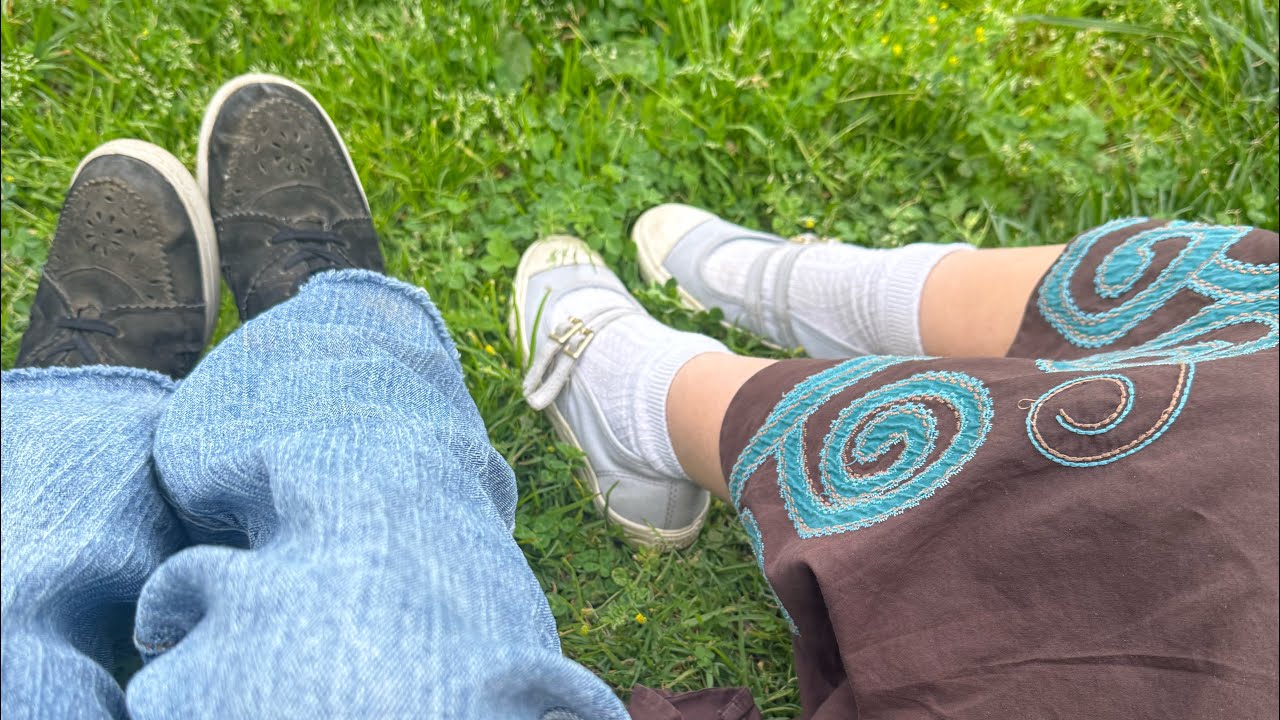 Our first vlog!! 🧁🪽| 💞 Annie & Evie 🦄 | + Taco Bell 💝💝