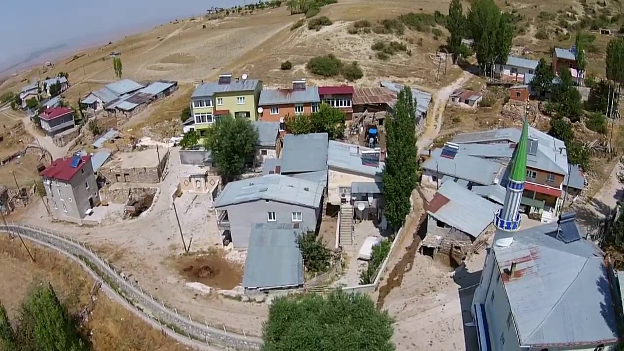 Dji Phantom 2 Vision Plus - Sivas - Zara - Bedirören Köyü 21/08/2016