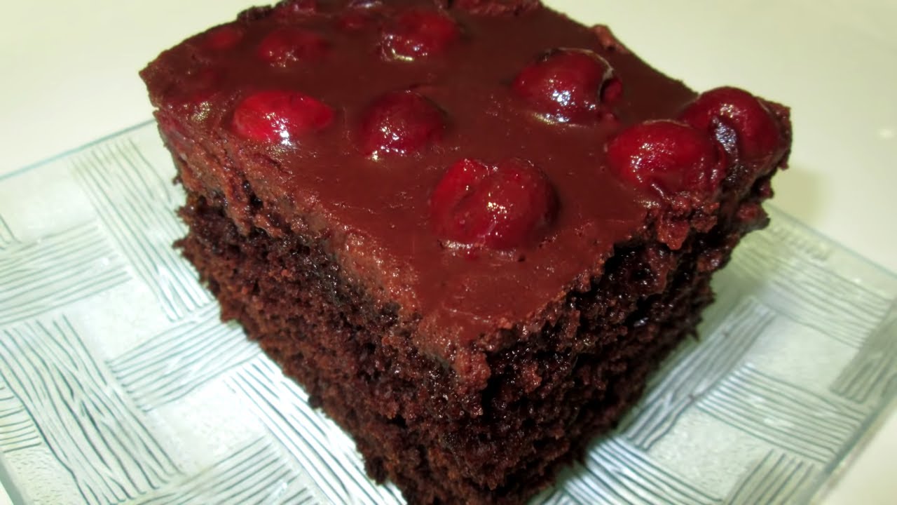 ČOKOLADNI KOLAČ SA VI&Scaron;NJAMA RECEPT