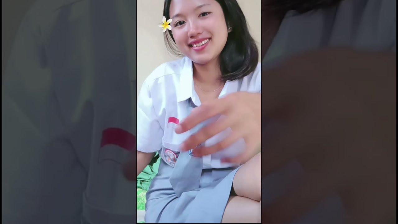 Live cewek santai cakep cakep