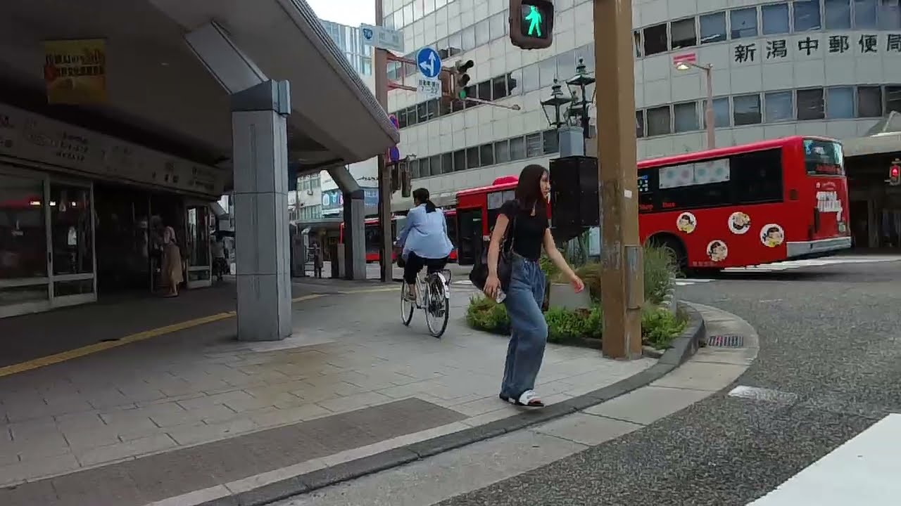 新潟県新潟市中央区古町通６番町 / 250718✨「伝統と革新が共鳴する、新潟の