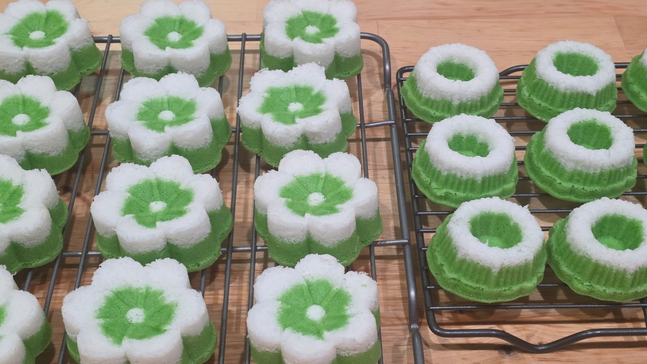 RESEP KUE PUTU AYU || ENAK, EMPUK, SUPER LEMBUT DAN AWET ||  PAKAI JUS PANDAN ASLI LEBIH ENAK