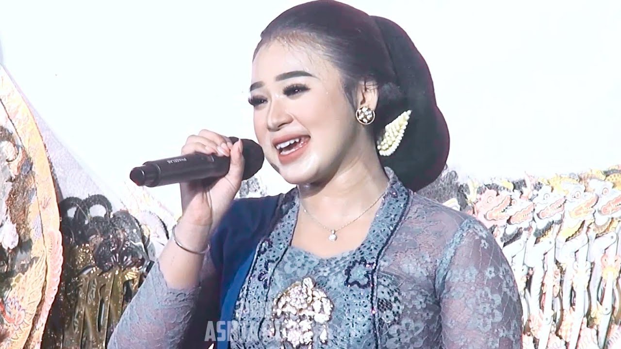 NIKEN SALINDRY NINGGAL KATRESNAN SUARA MERDUNYA MEMANG BIKIN CANDU