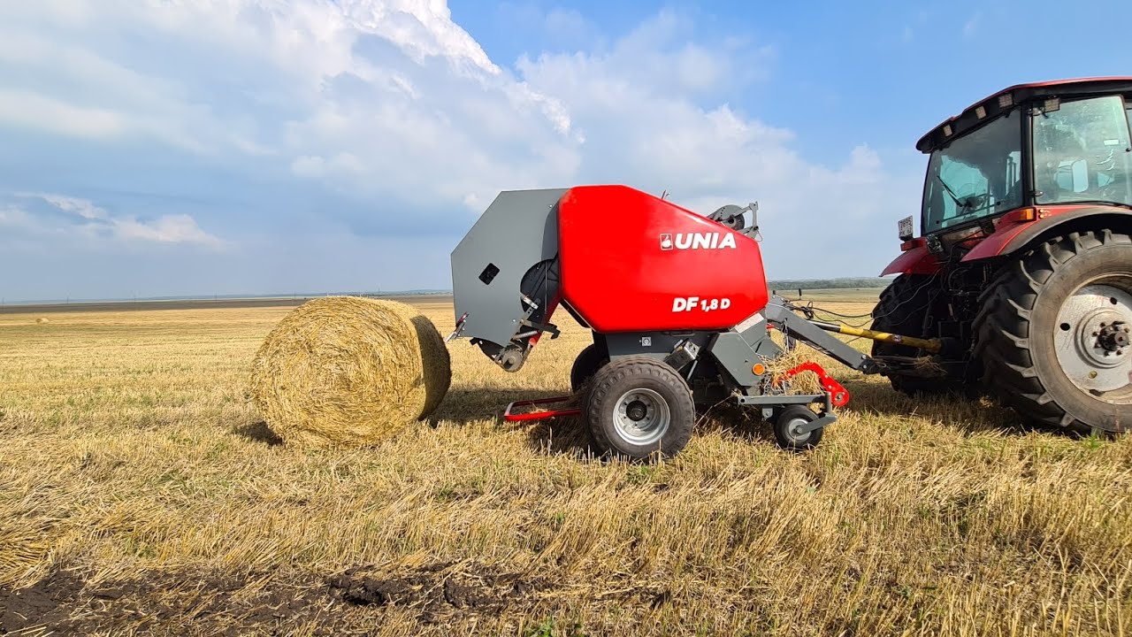 UNIA DF 1.8 D - вальцевый пресс - подборщик + МТЗ 15.23. Первый запуск.