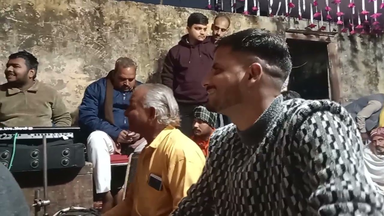  इतना टूटा हु के छू ने से बिखर जाऊंगा स्वर पंडित प्रयागराज शर्मा 