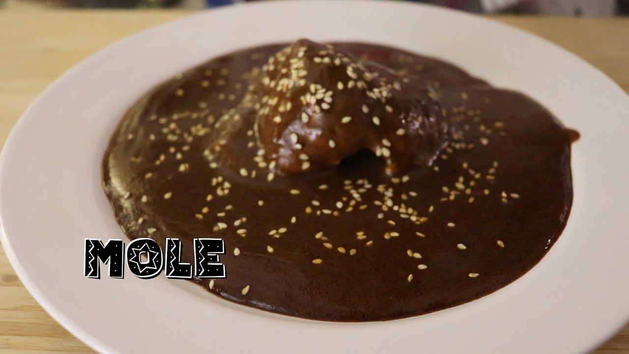Mole (Chocolate/Chili sauce) | How to prepare doña maria mole