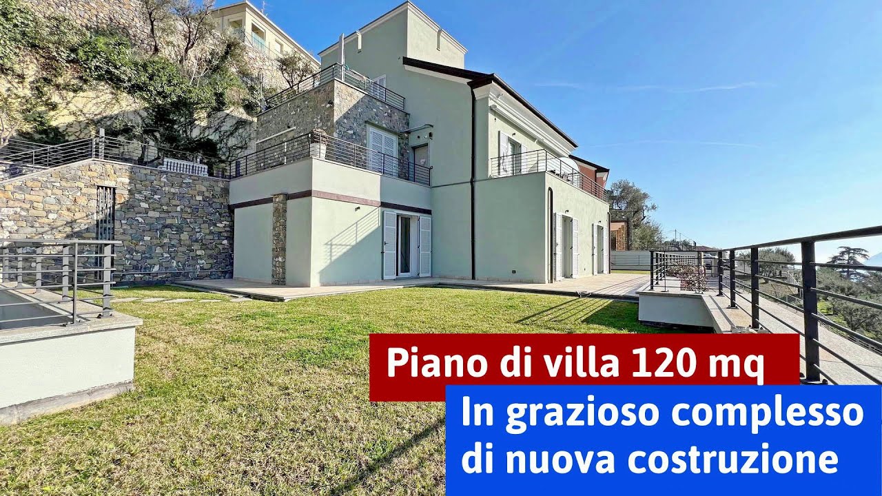 Dimore di Liguria ad Alassio: piano completo di villa con box auto, giardino e piscina