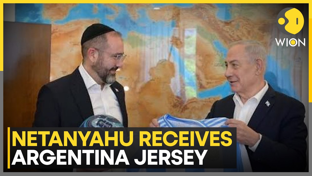Israeli PM Benjamin Netanyahu Supports Argentina Before FIFA World Cup Final Against Spain