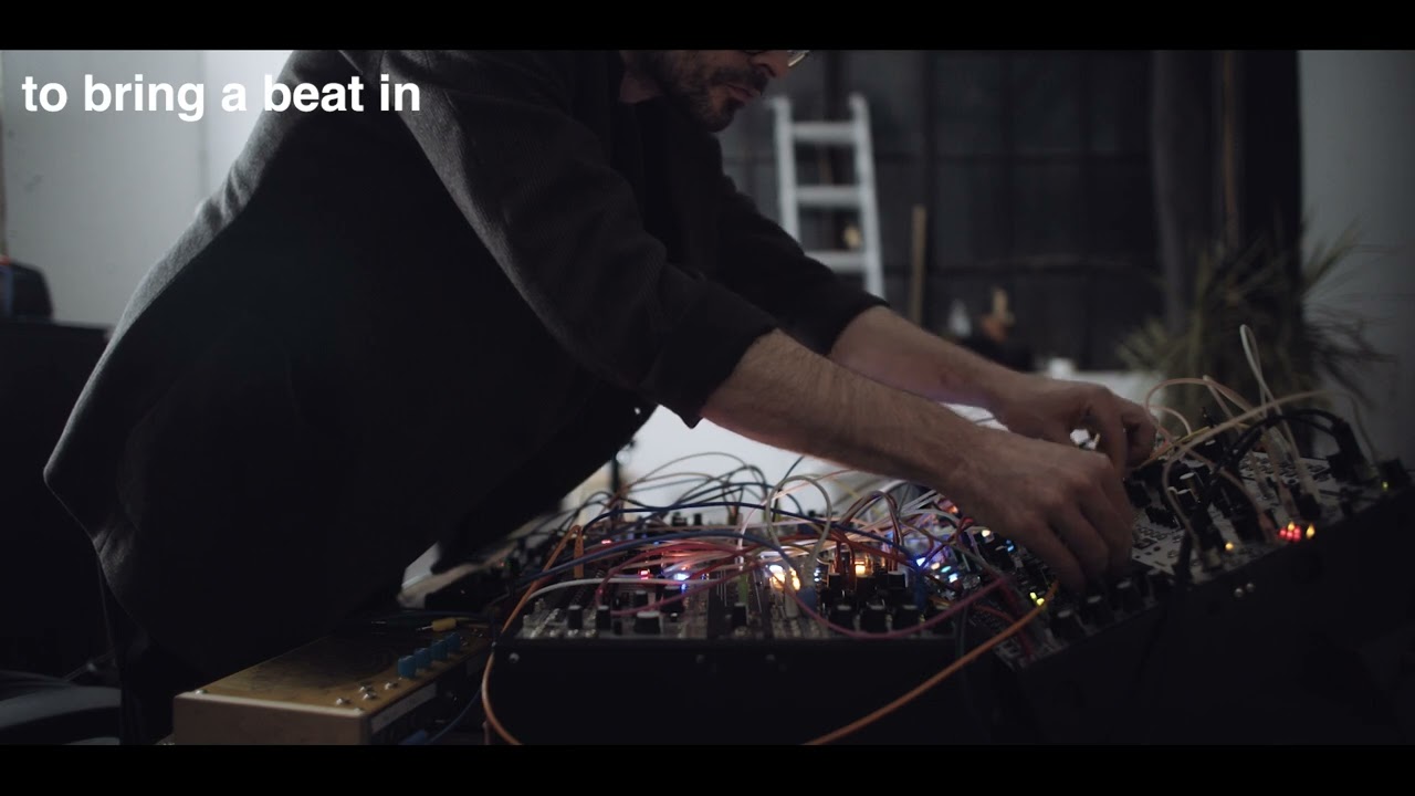 Chords on a modular synth / Instruo Harmonàig & Saïch // ARGENTO AND FELLINI GO TO AMERICA