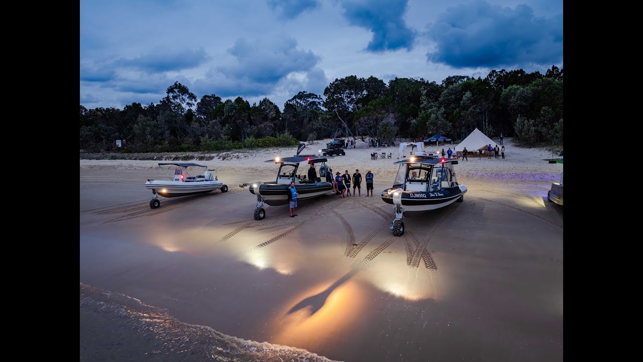 Sealegs Champagne Sunset Rendezvous on Queensland’s stunning Moreton Island.