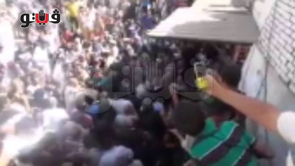 أهالي «صندلا» بكفر الشيخ يحاصرون وزير التنمية المحلية