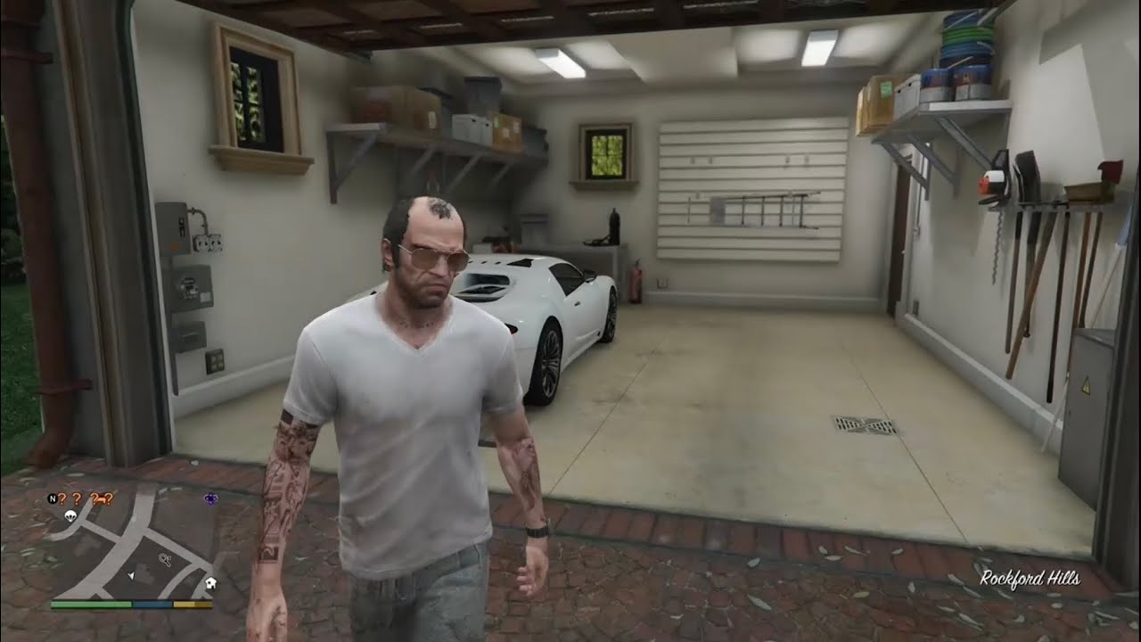 This is How To Get Inside Micheal’s Garage as Trevor ( I can’t believe this still works)