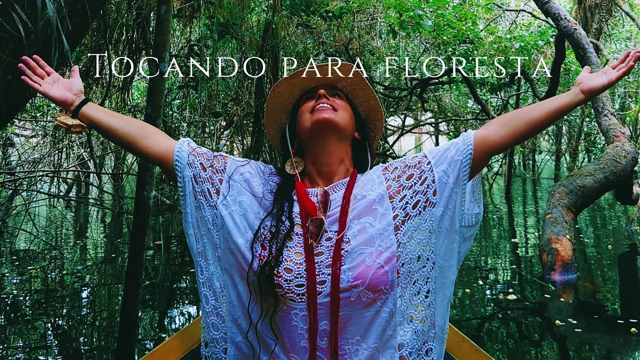 Tocando piano para uma floresta encantada I Carla Ruaro