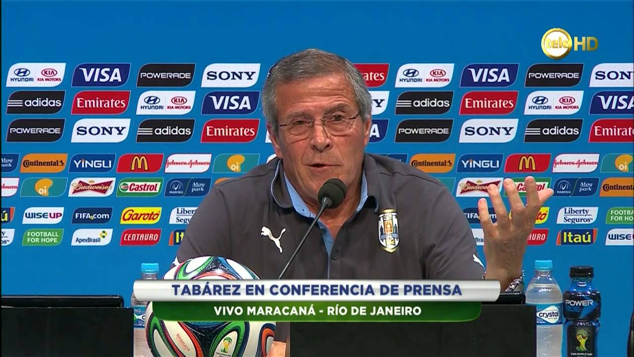 Tabárez en conferencia: 
