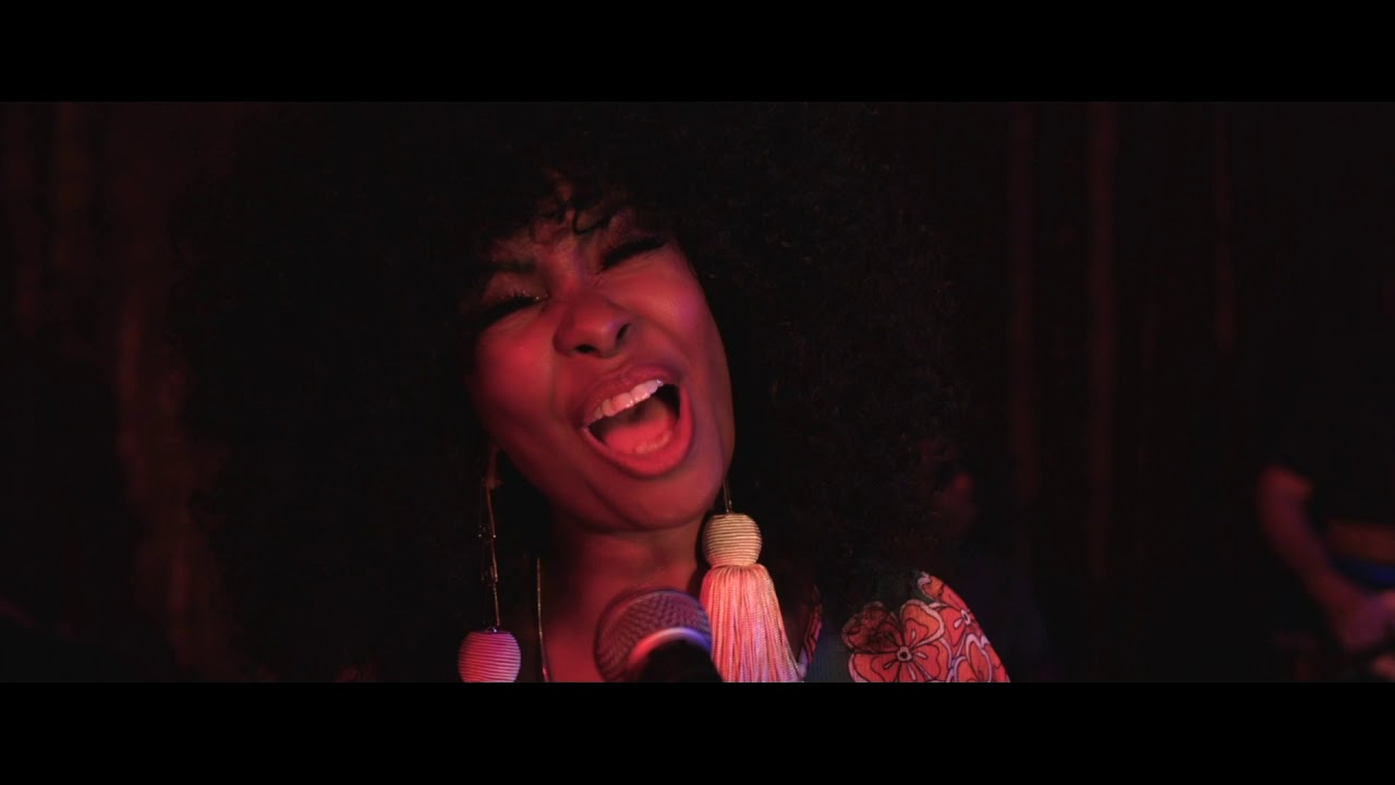Vivian Sessoms - I Can't Breathe feat. Mark Whitfield (Official Music Video)
