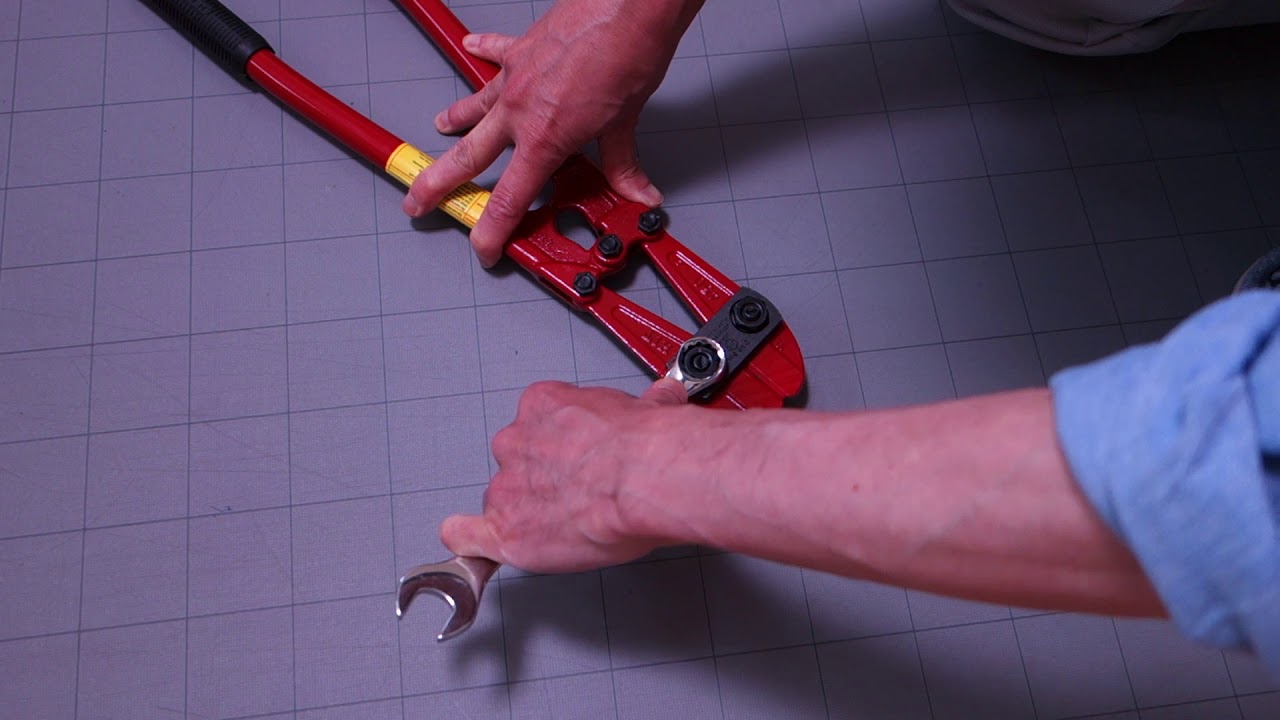 マットレス解体用に東邦工機 HIT ボルトクリッパー BC 450Hを購入した