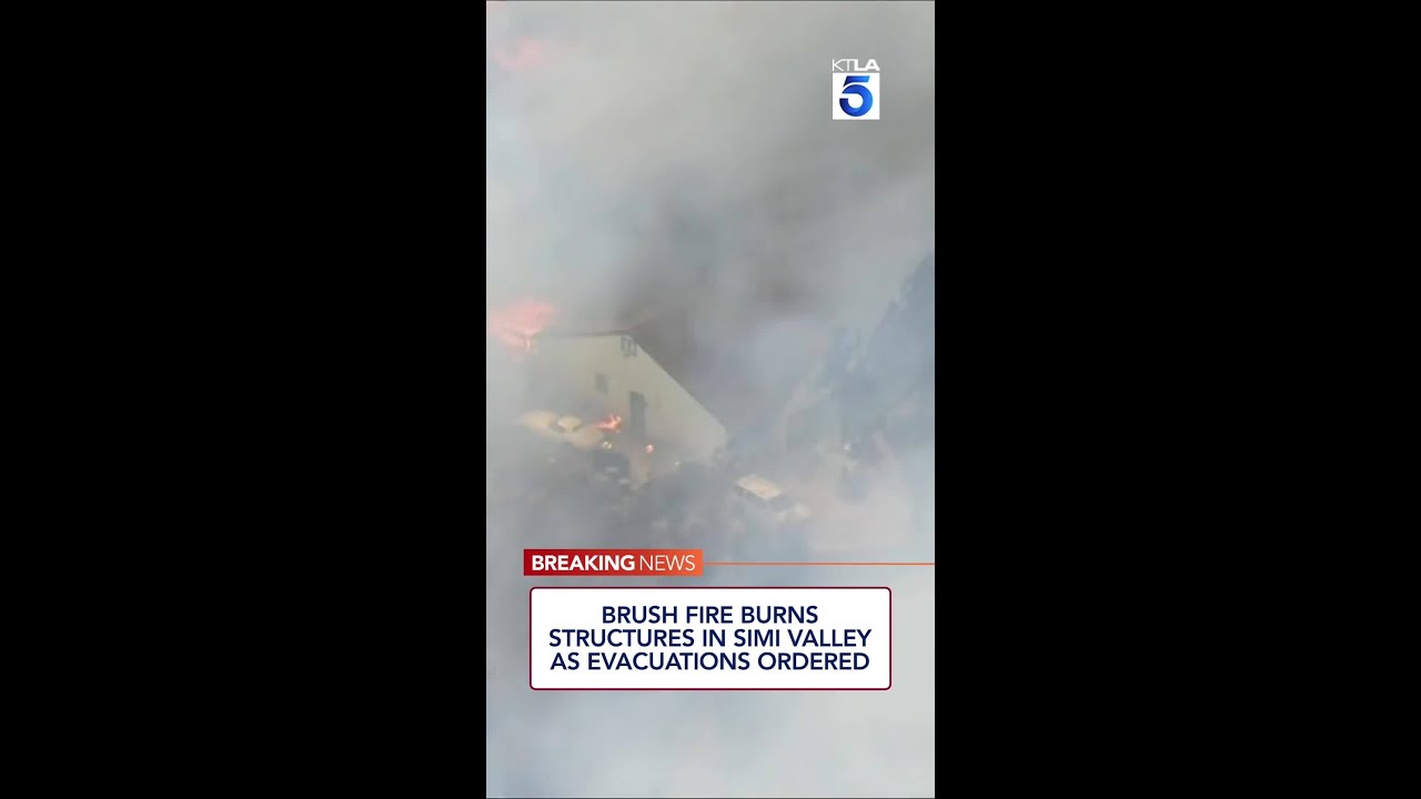 Brush fire burns structures in Simi Valley #breakingnews #fire #simivalley