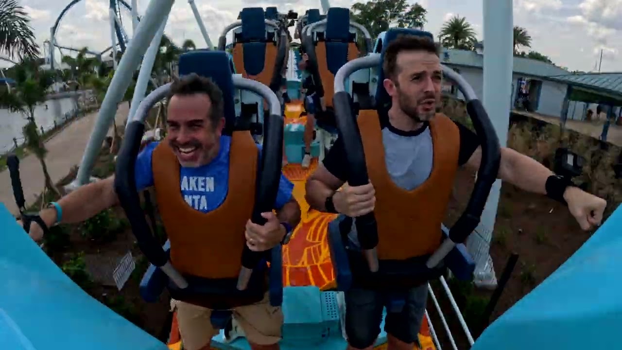 A montanha-russa que vai em PÉ! (PIPELINE, the surf coaster)