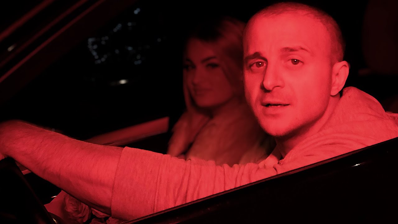 Konstanty Drążek - Czarne Porsche bukiet r&oacute;ż (Oficjalny teledysk)