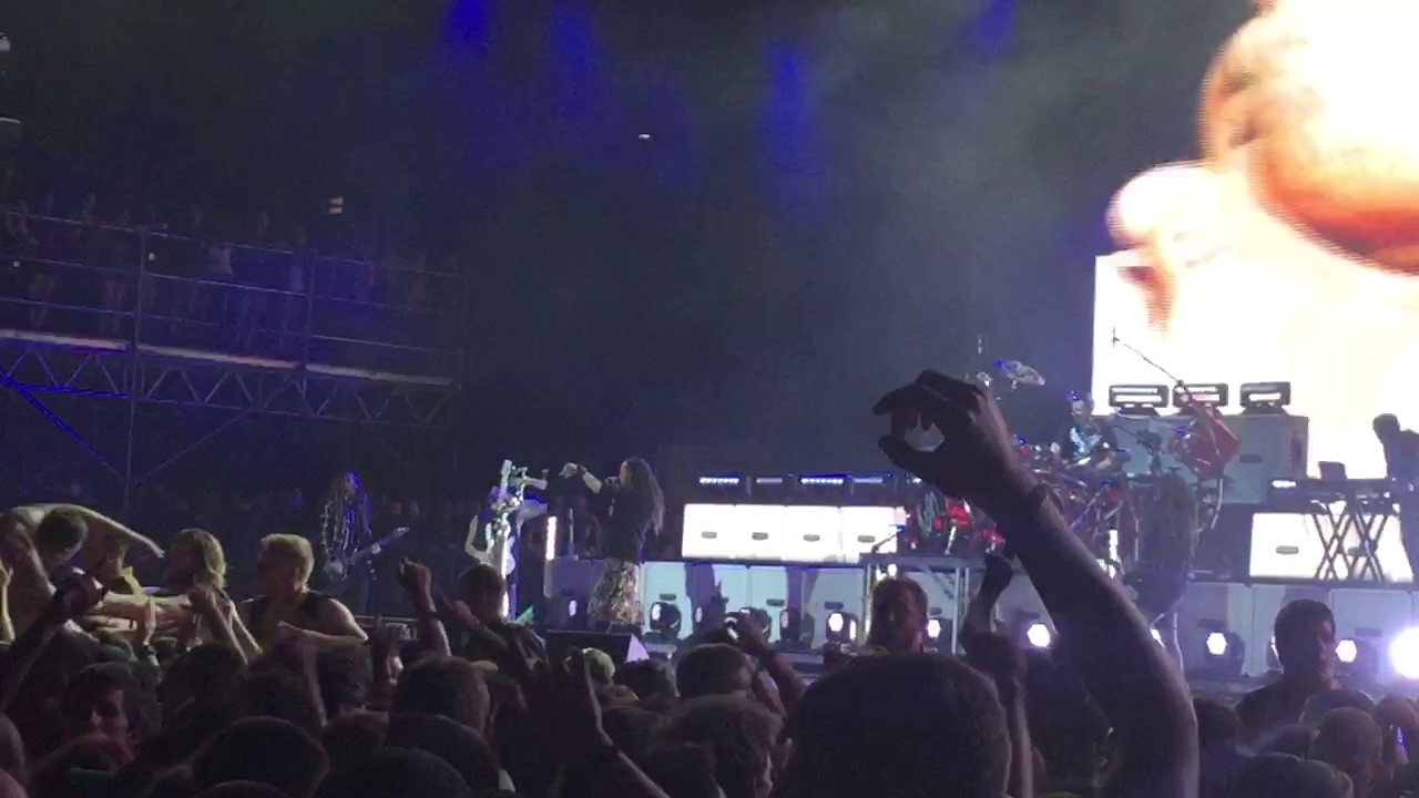 Korn - Blind (Live at Rock On The Range) 5-20-17