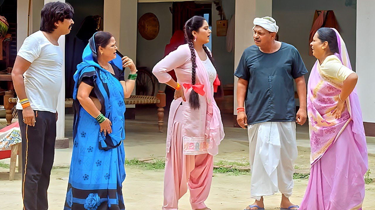 अगर तुम्हे मार पट और गाली गलौज करना आता है तो मै तुम्हे अपने घर की बहु बनाना चाहती हूँ | Bindu Movie