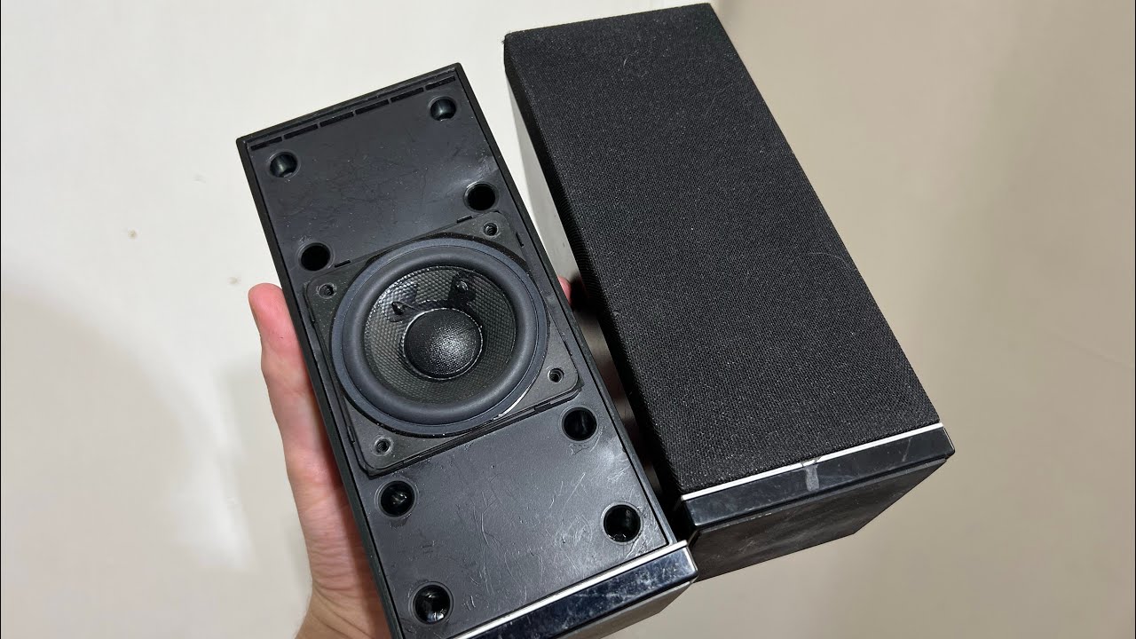 Testing My Nice and Old Vizio Rear Satellite Speakers In Free Air and In Enclosure