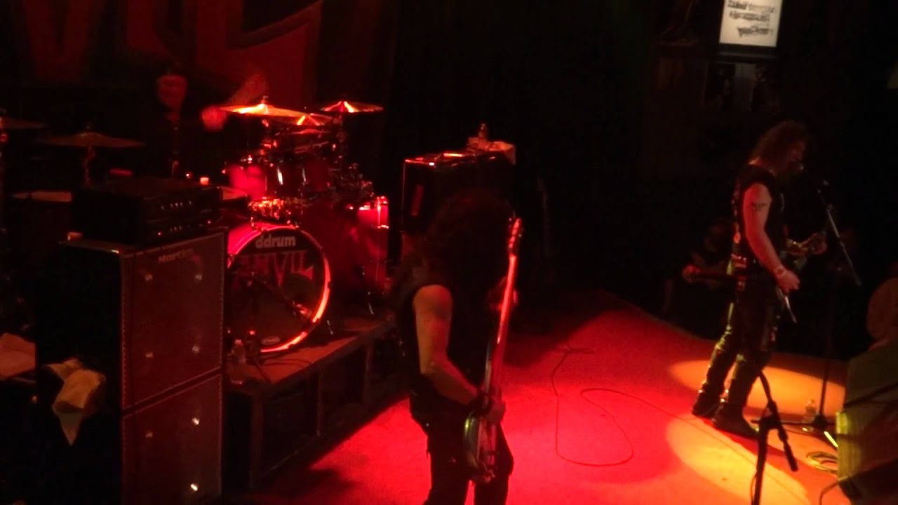 Anvil - This Is Thirteen (live at the Whisky a Go Go, West Hollywood)