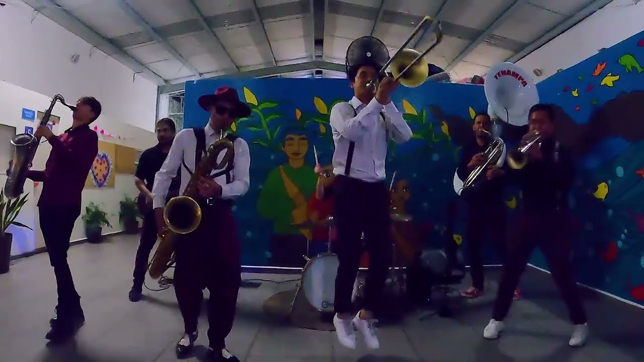 Tenampa Brass Band - Michael Jackson Mix