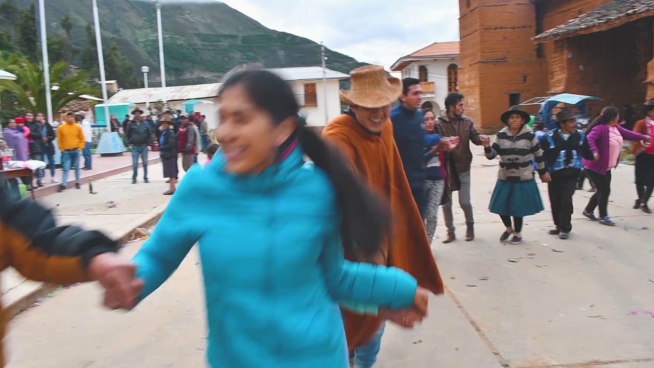 PRESERVAN YUNZA COSTUMBRISTA COMUNAL DENOMINADA “COMUNLLURA” EN DISTRITO DE HUACCHIS