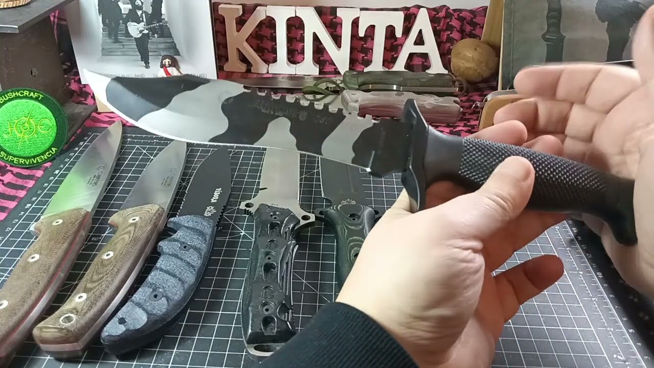 El CUCHILLO de COMBATE PERFECTO según un CIVIL