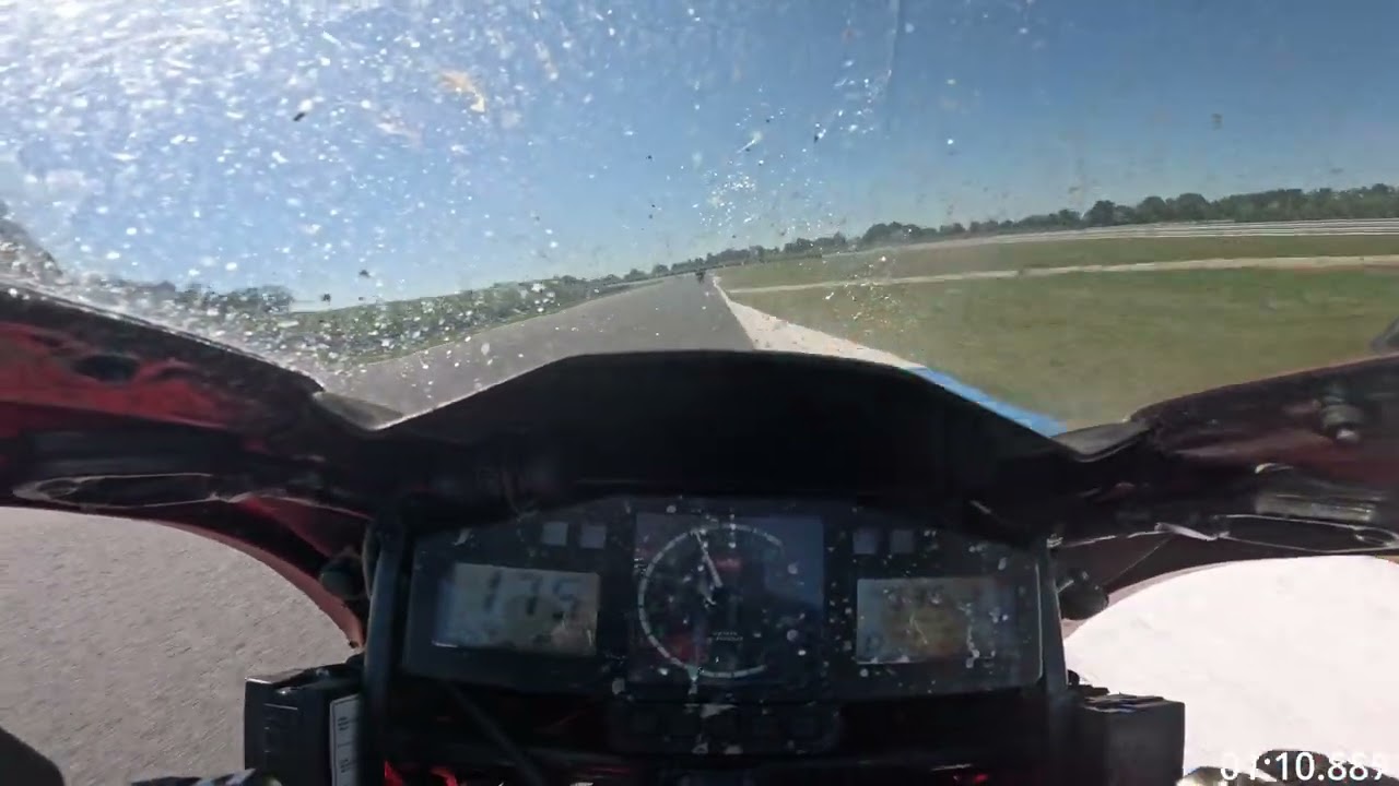 Aprilia SL1000 Falco on TT Assen 
