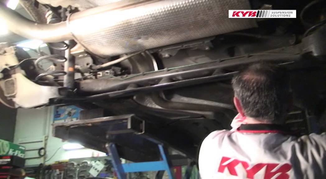 Renault Laguna III - REAR - Задние амортизаторы KYB установка