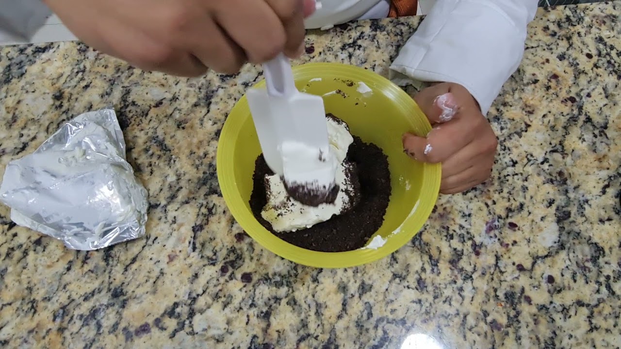 Trufas de queso Philadelphia  con galletas Oreo