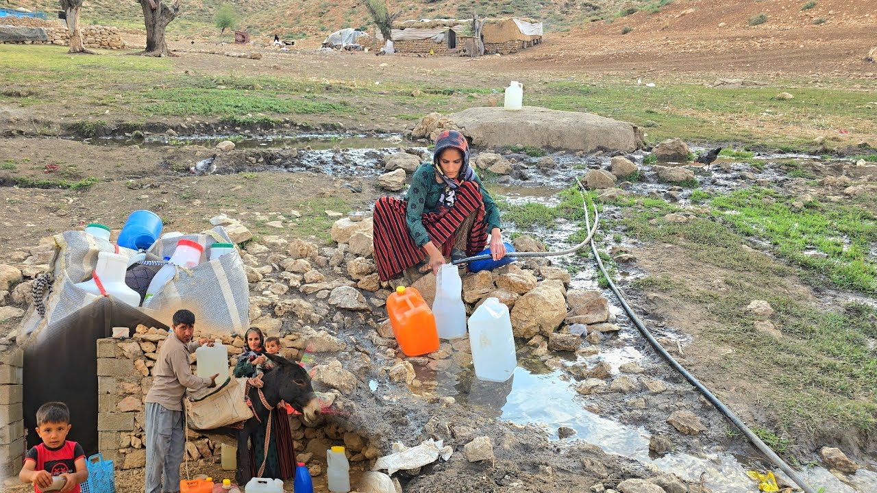 🌄 Struggling for Survival in Nomadic Life | 💧 A Tough Journey to Find Water