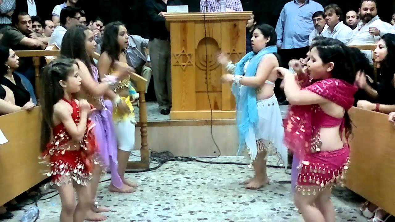 danza de las peques.mp4