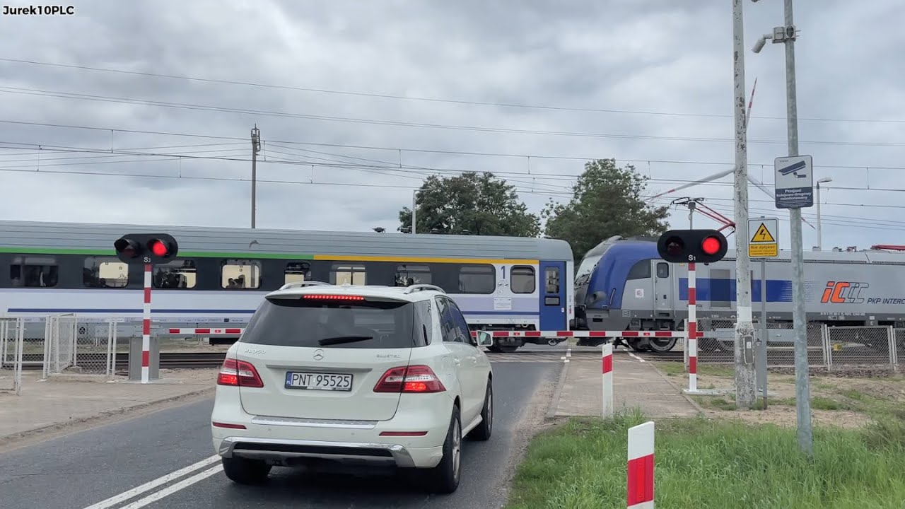 Przejazd kolejowy (SSP) Wojnowice, ul. Dworcowa // Polish Level Crossing