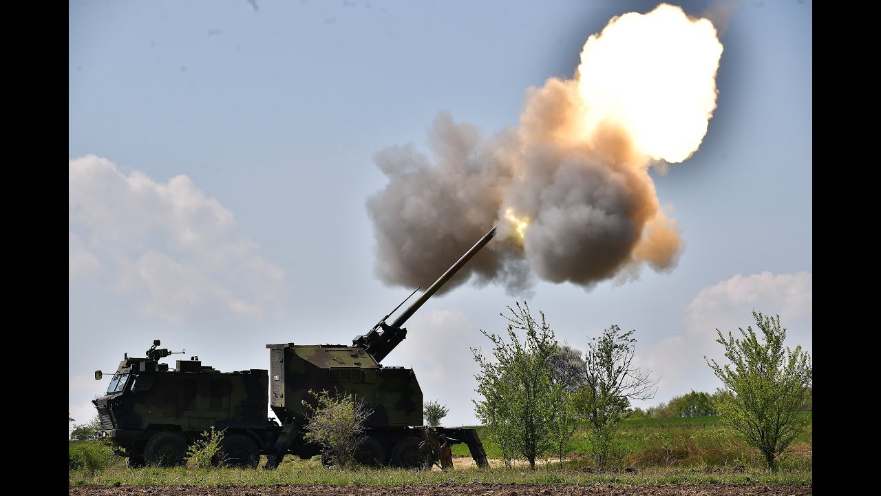 Opitno gađanje iz samohodne top-haubice 155 mm NORA-B52 M15