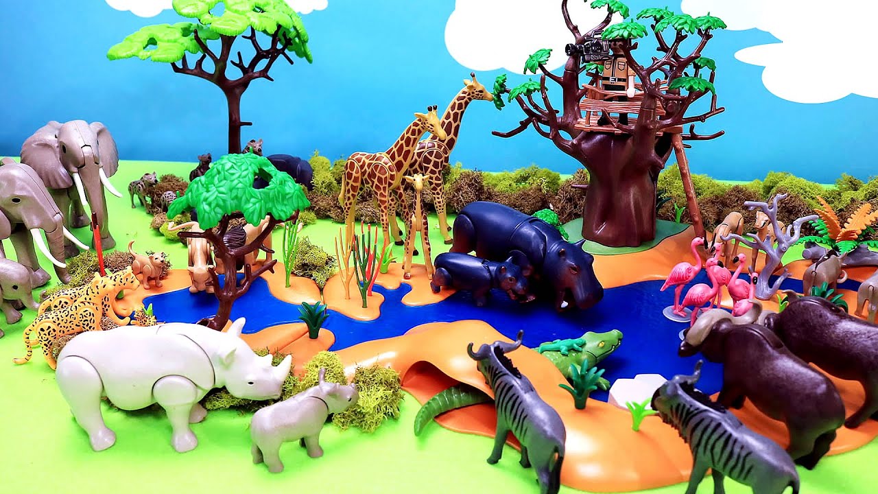 Playmobil Safari Diorama and Animals