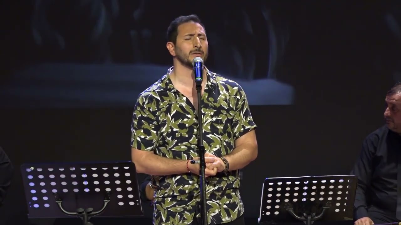 ERHAN ŞAHİN - EVLERİNİN BİR UFAK BAYIR